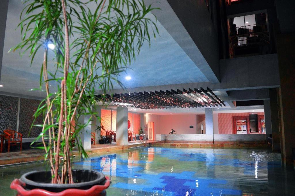 Horison Kota Lama Semarang Ngoại thất bức ảnh